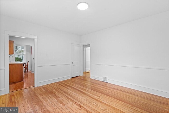 Building Photo - 126 Estaugh Ave