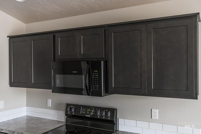 Building Photo - 3400 W Adios St