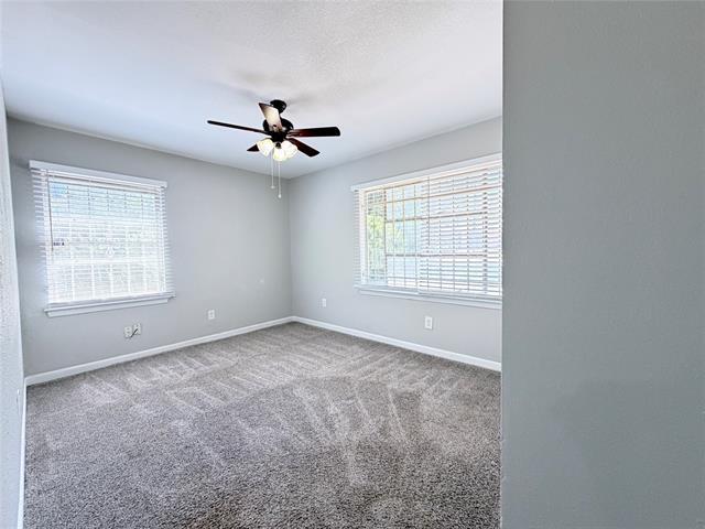 Building Photo - 619 Midvale Dr