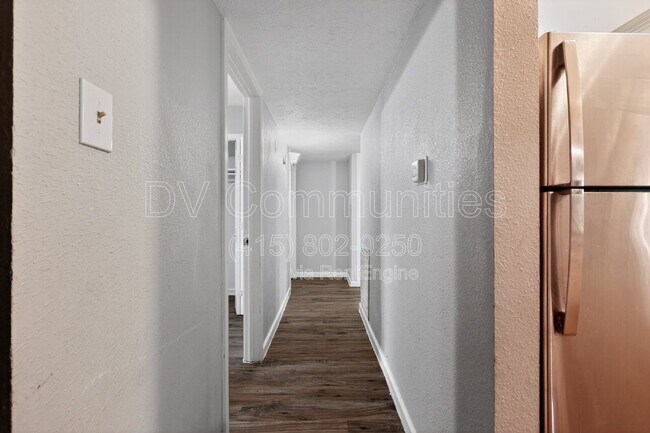 Building Photo - 14630 Edenglen Dr