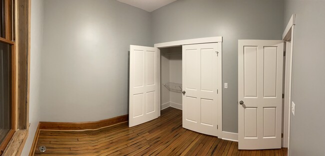 Reverse view of the bedroom. - 204 E Broadway Ave