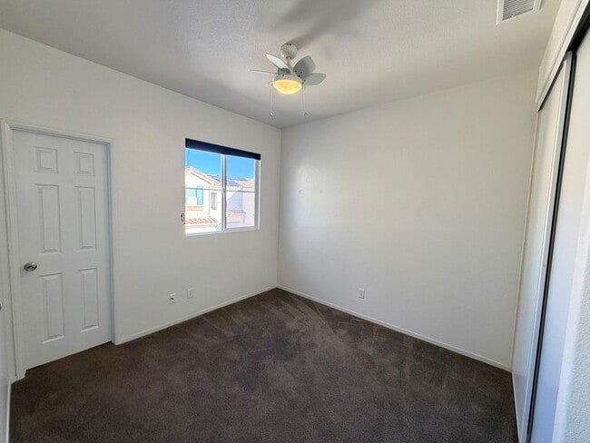 Building Photo - Beautiful Home in the Aspire Encore Community of Scripps Ranch