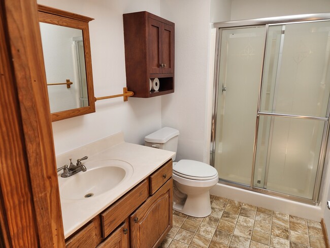 Building Photo - 1623 S Main St