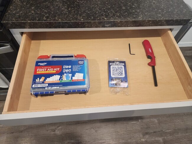 Building Photo - 6055 Diamond Vis Ct