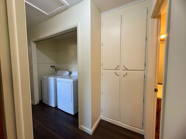 Building Photo - 2 Bedroom 1 Bathroom in Elizabethtown w/La...