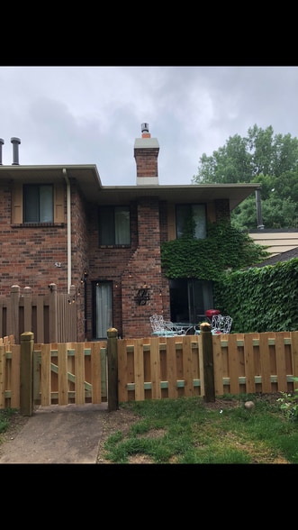 Building Photo - 3620 Independence Ave S