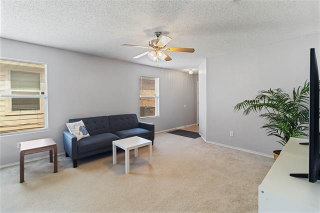 Building Photo - 6717 Waterhill Ln