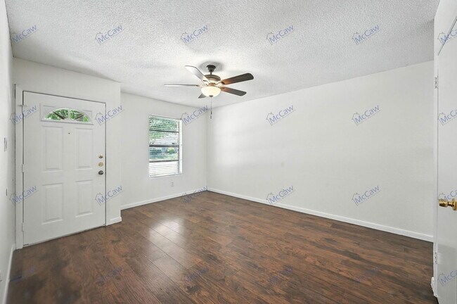 Building Photo - 2441 Sweetwood Dr