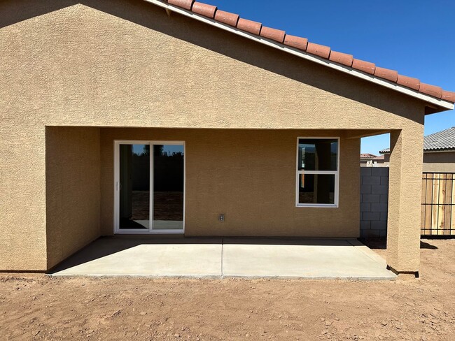 Building Photo - Beautiful New 2024 Construction 3 Bedroom ...