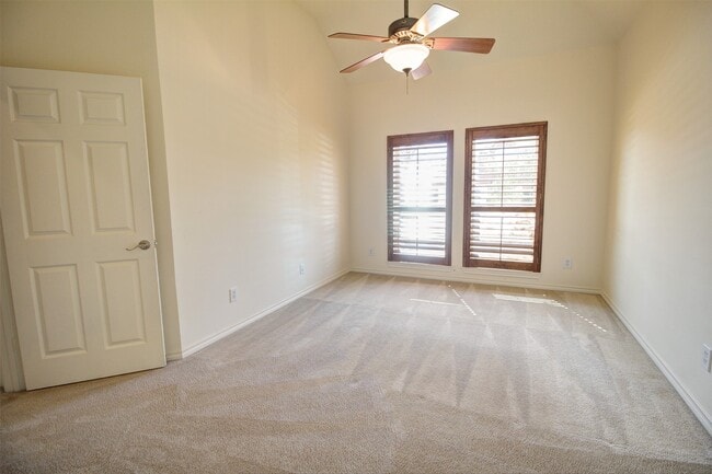 Building Photo - 19014 Canyon Frost Dr