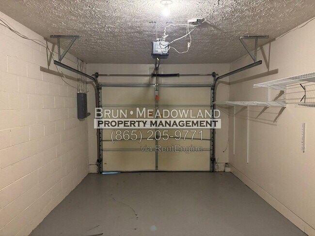 Building Photo - 820 Calypso Way