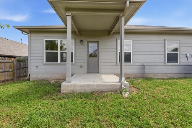Building Photo - 7121 Ranchito Dr