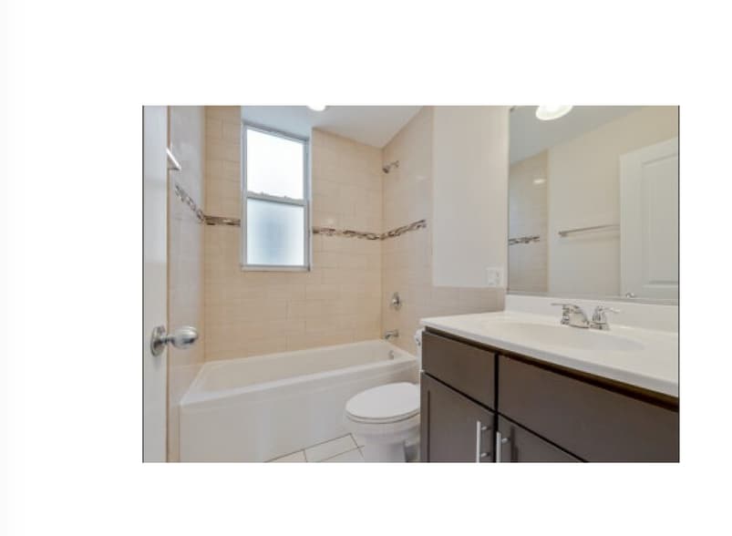 Building Photo - 839 W Cornelia Ave