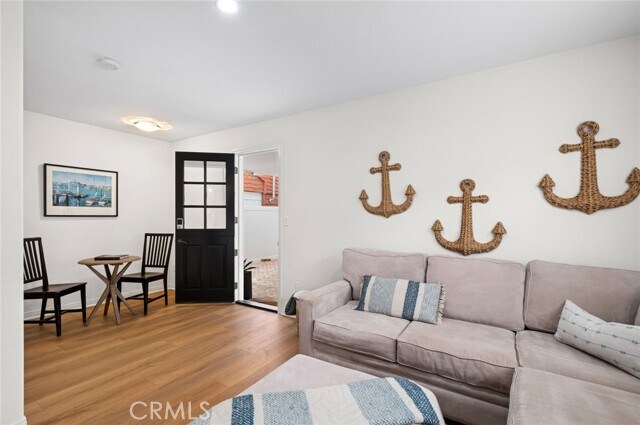 Building Photo - 117 Marine Ave