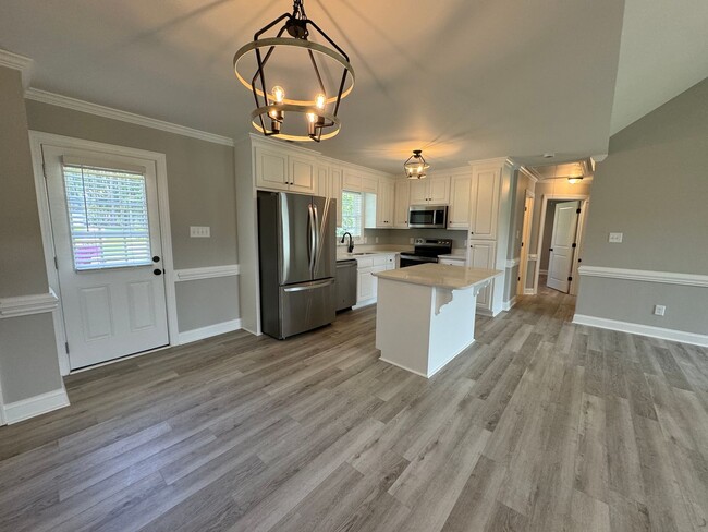 Building Photo - Introducing Your Dream Home in Nash County's Tar River Reservoir Area!