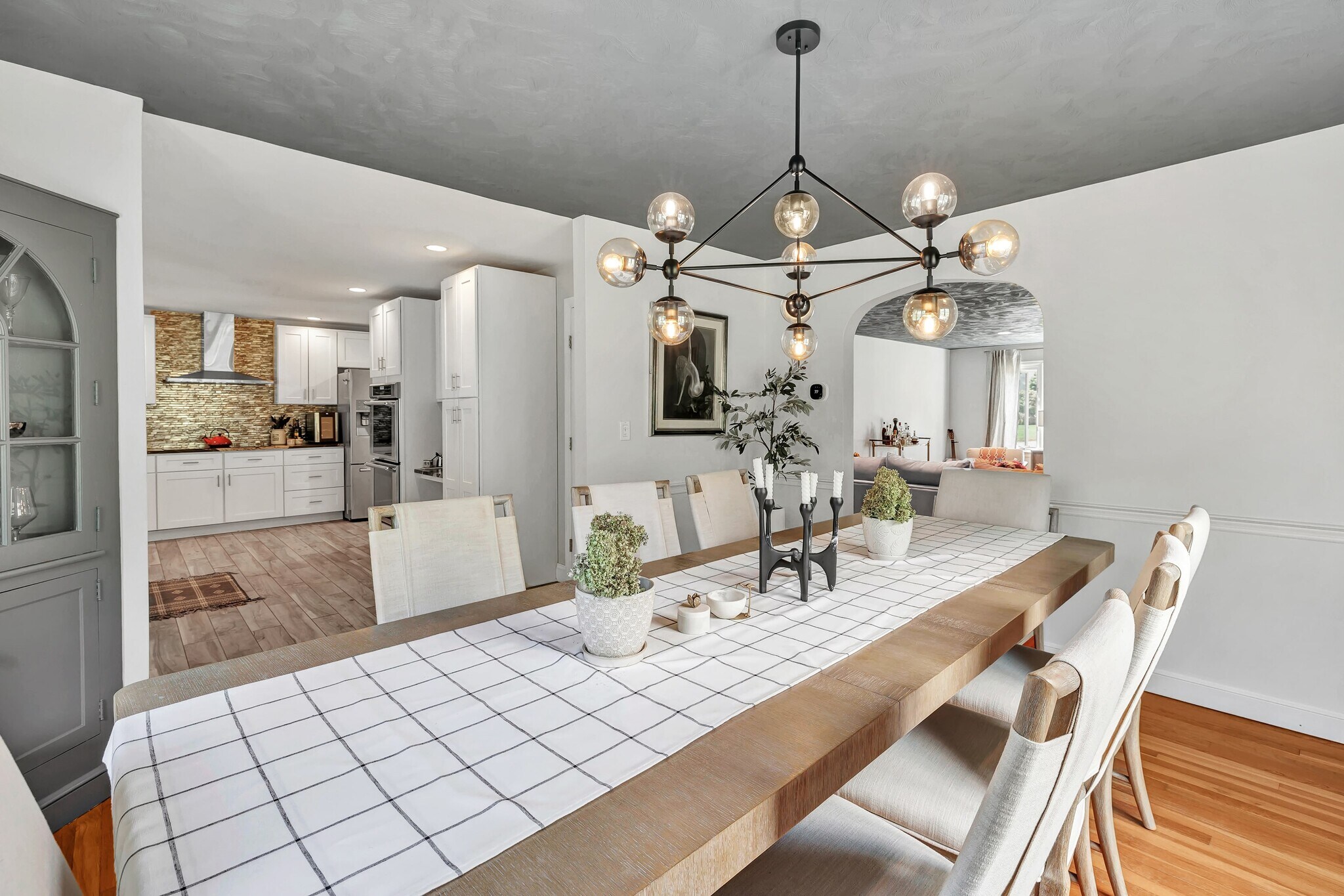 Building Photo - 26 Pearsall Pl