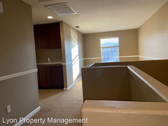 Building Photo - 2 br, 2.5 bath House - 2504 Esplanade Circle