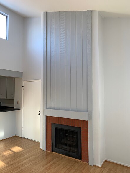 Building Photo - 7740 Margerum Ave