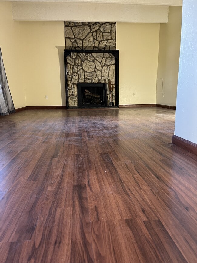 Building Photo - 384 S Ironton St