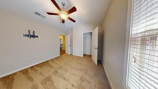 Building Photo - Solamere Subdivision