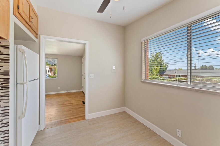 Building Photo - 4243 S Lynne Ln