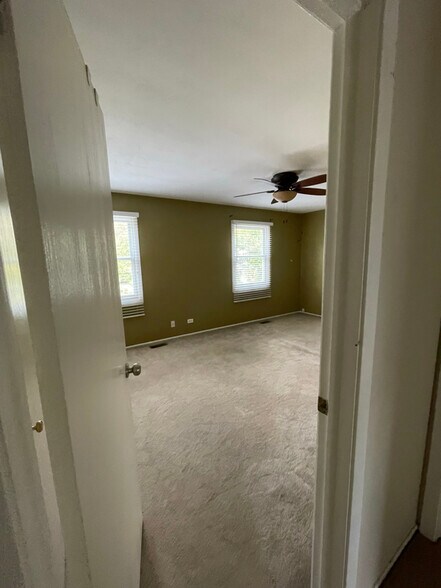 Building Photo - 534 Grimes Ave