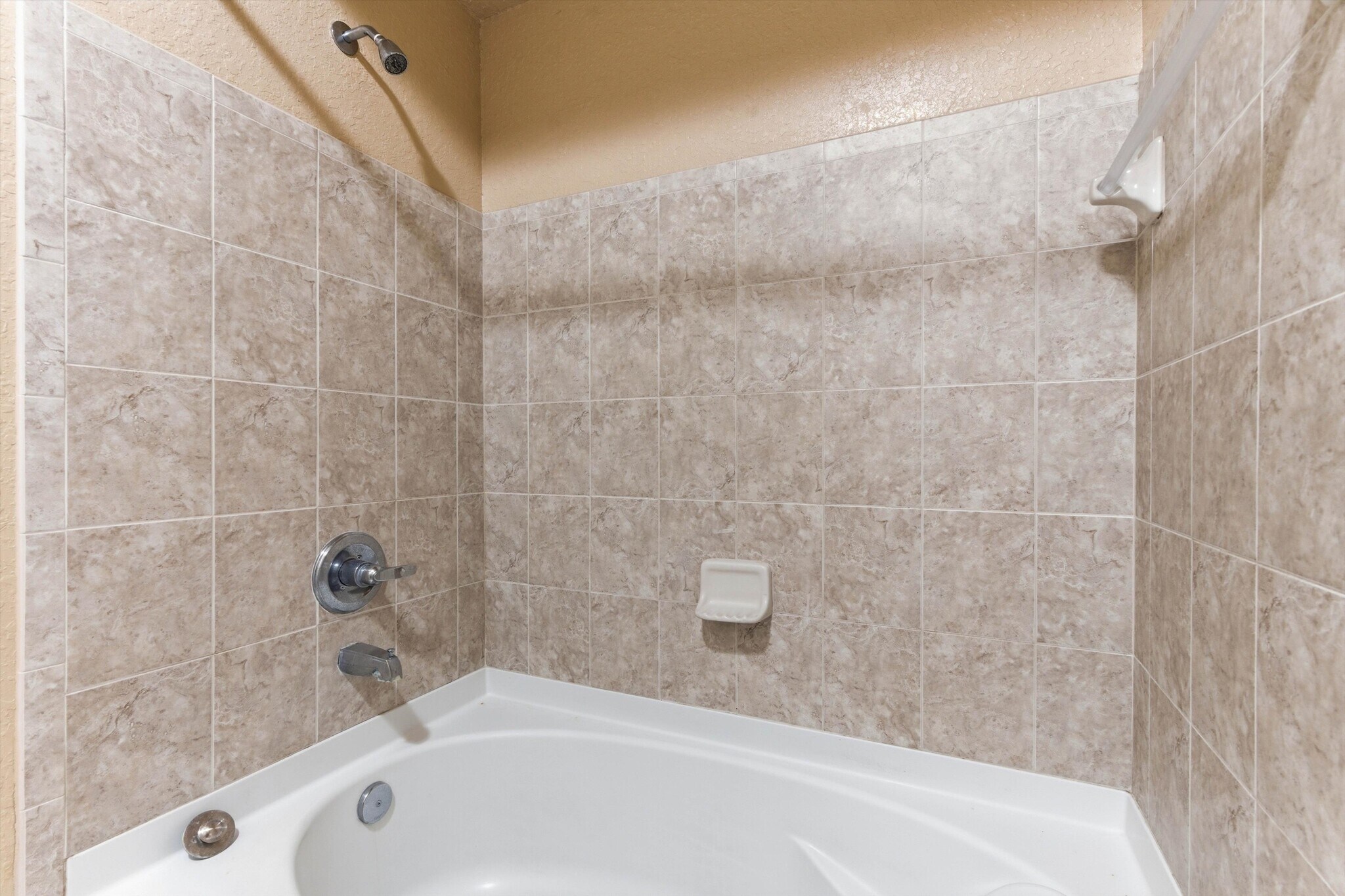 Building Photo - 8539 Gate Pky W