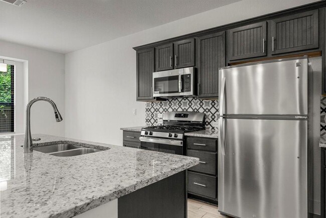 Building Photo - 12317 Maypole Bend