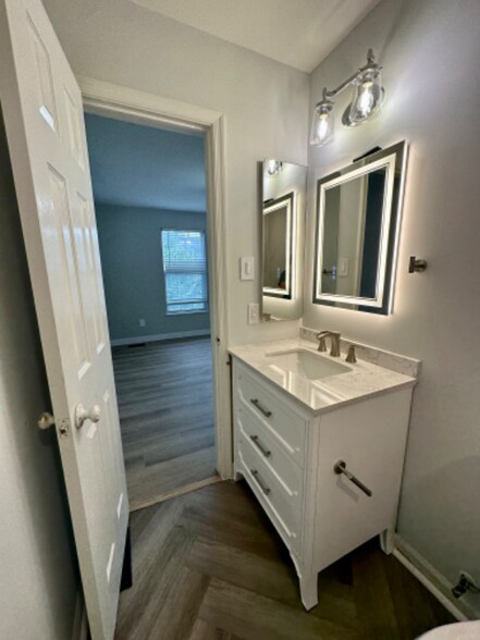 Building Photo - 10636 Winfield Loop