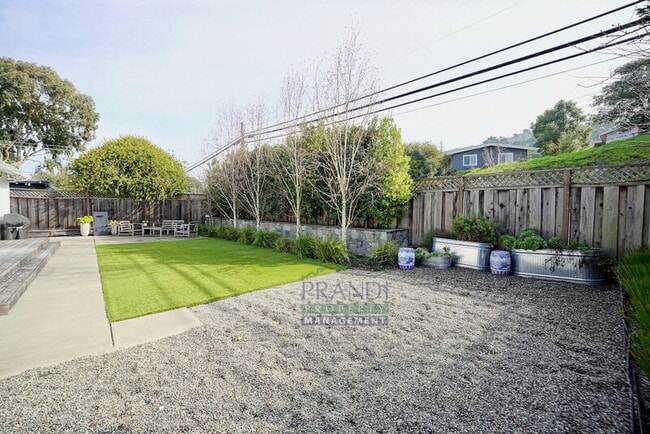 Building Photo - 89 Spindrift Passage