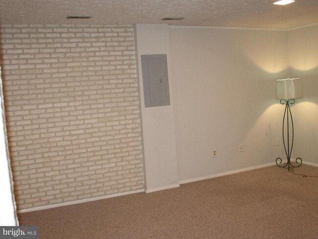 Building Photo - 6821 Montivideo Square Ct