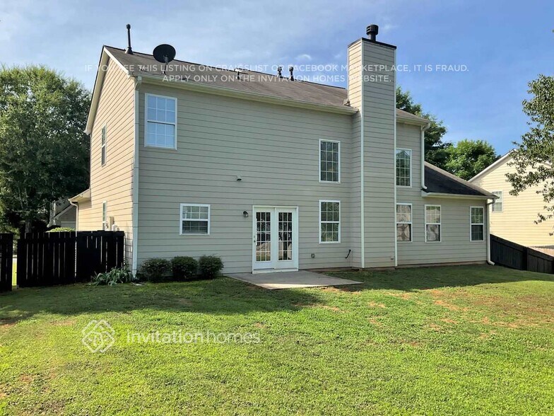 Building Photo - 818 Buffington Way