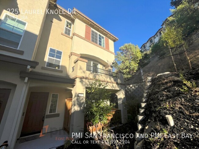 Primary Photo - Modern 4-Bedroom Townhouse in Muir Heights...