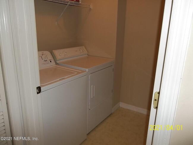 Building Photo - 3591 Kernan Blvd S