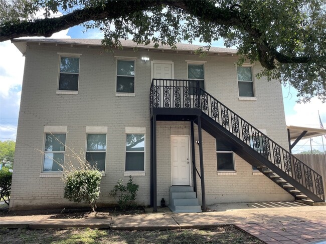 Building Photo - 2302 Avenue H