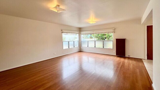 Building Photo - 45-436-436 Ihilani St