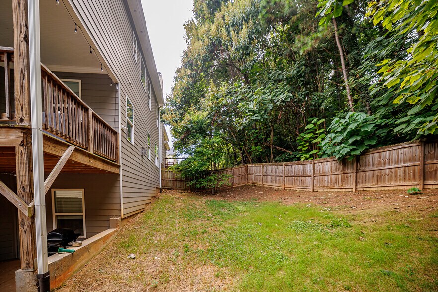 Building Photo - 439 Vinings Vintage Cir