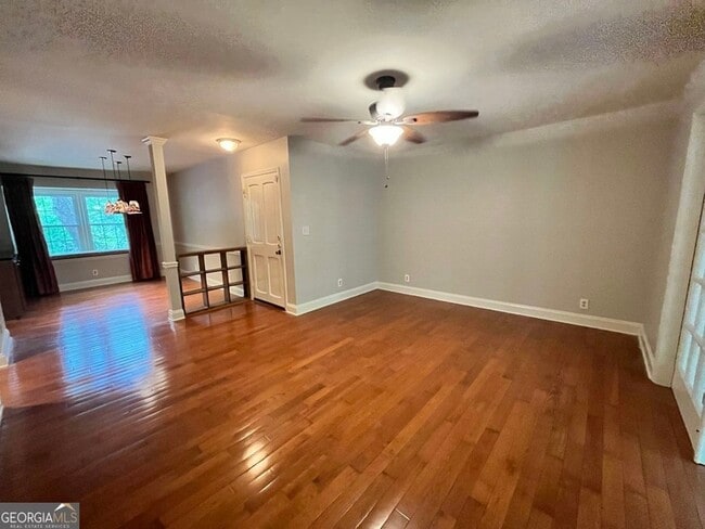 Building Photo - 82 Montre Square NW