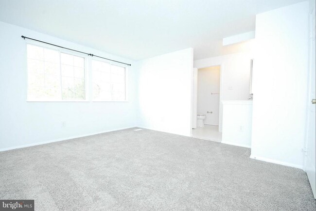 Building Photo - 5312 Avalon Pl