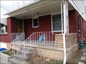 Building Photo - 1300 E Duplex