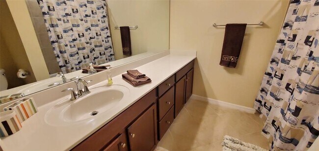 Building Photo - 20229 Lagente Cir