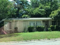 Building Photo - House for Lease