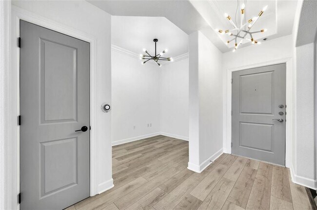 Building Photo - 3445 Stratford Rd NE