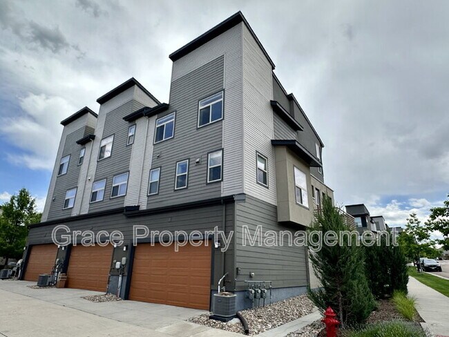 Building Photo - 10051 Belvedere Cir