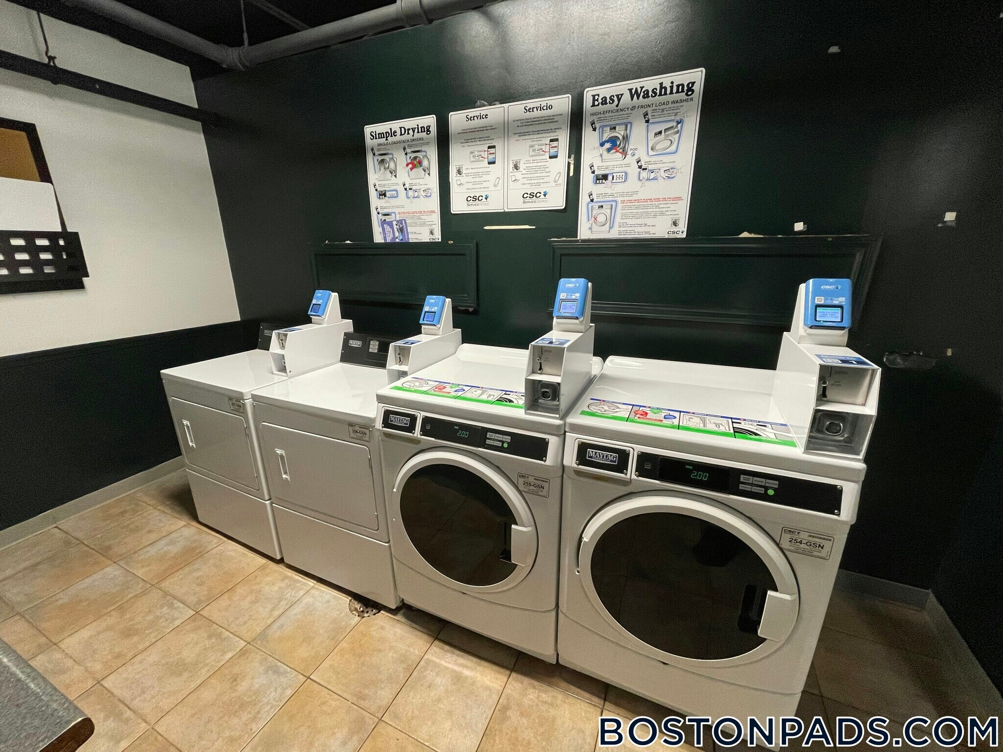 Building Photo - 89 Park Dr