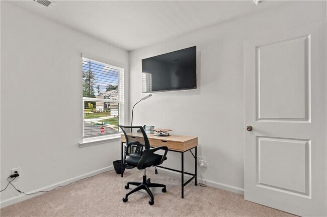 Building Photo - 10011 Deerhaven Pkwy