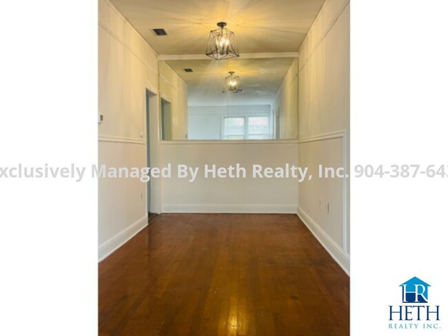 Building Photo - Water Front Apartment