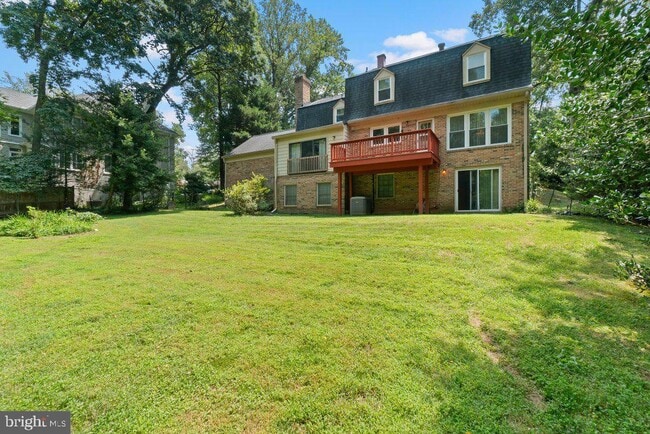Building Photo - 9704 Hall Rd