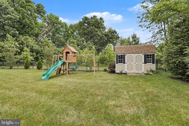 Building Photo - 228 Leffler Cir