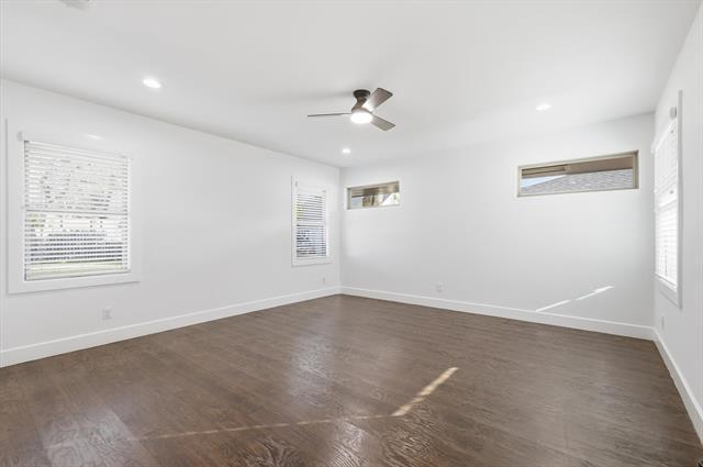 Building Photo - 6207 Royal Ln